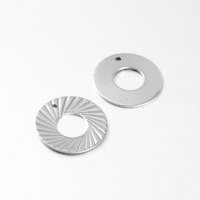 10 pcs 15mm Circular Doughnut Stamping Blank with textured front